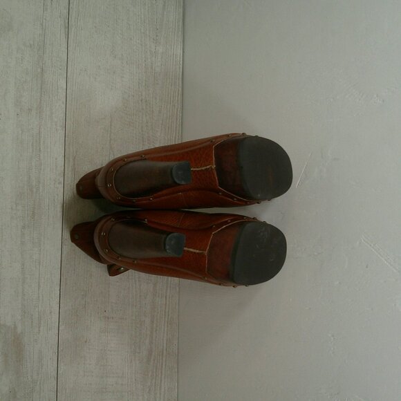 UGG Australia Cognac Leather Platform Studded Heeled Ankle Boot Size 6 | UK 4.5 - Picture 13 of 14